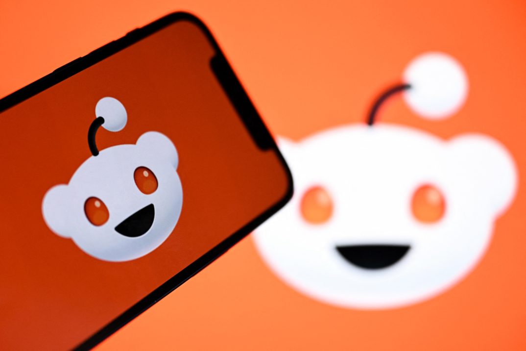 Reddit AI Flags 25,000 Poisoned Posts Daily Reddit AI Flags 25,000 Poisoned Posts Daily