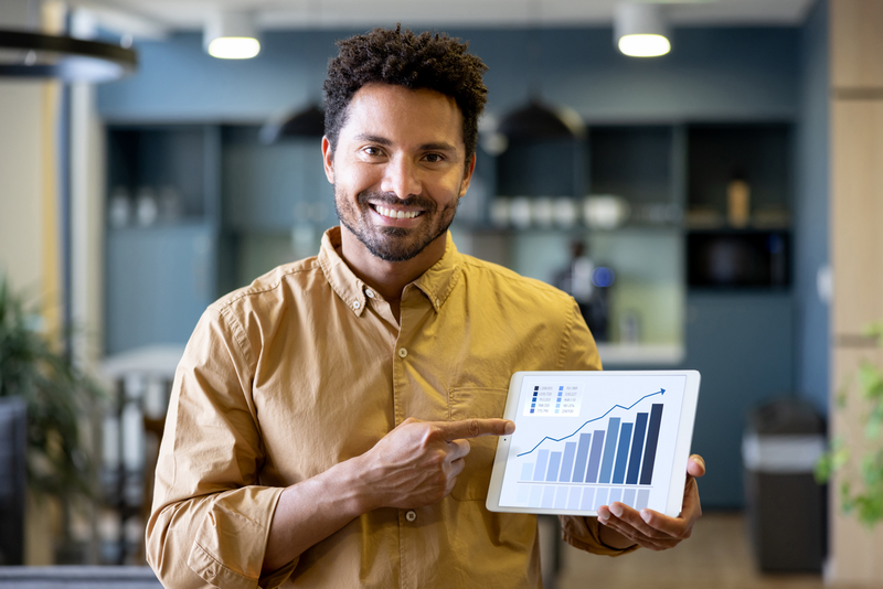 QuinStreet’s 2026 Outlook: AI-Driven Marketing Platform Sees Strong Revenue Growth